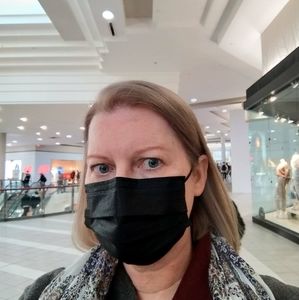 Meet your Posher, Rachelle